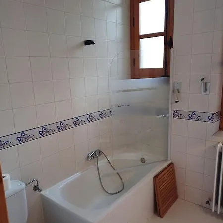 度假居 Casa Con Jardin En El Centro *
