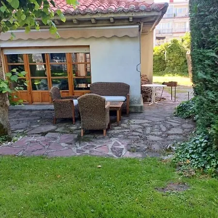 Casa Con Jardin En El Centro *