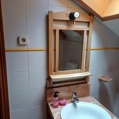 Casa Con Jardin En El Centro