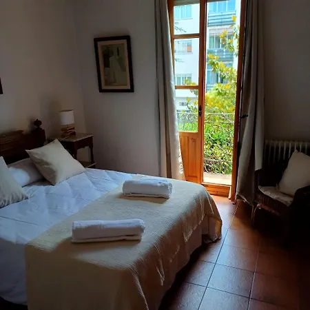 Casa Con Jardin En El Centro *
